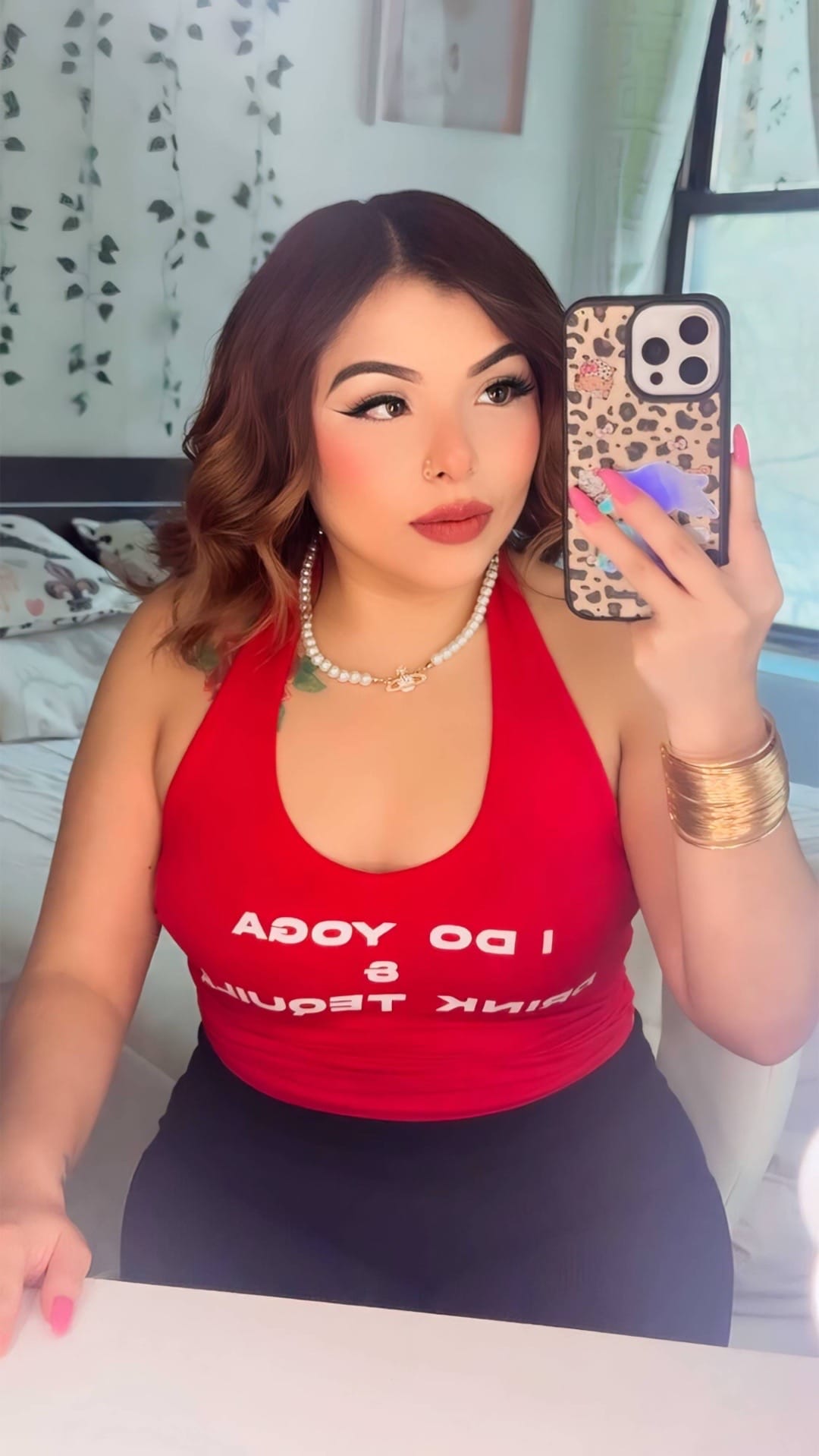 Post 10 by Bella_Lizz_2 on TikTok (video)