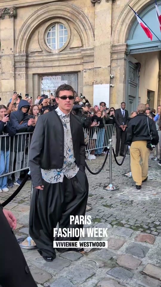 Post 8 by Faces in Paris on TikTok (video)