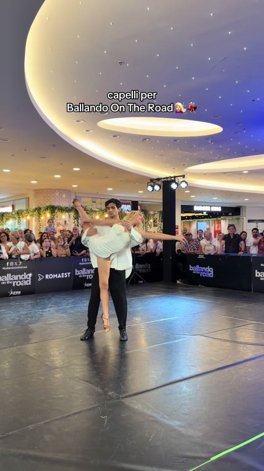 Post 6 by Eleonora Tucci on TikTok (video)