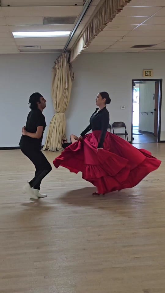 Post 4 by Lizbeth on TikTok (video)