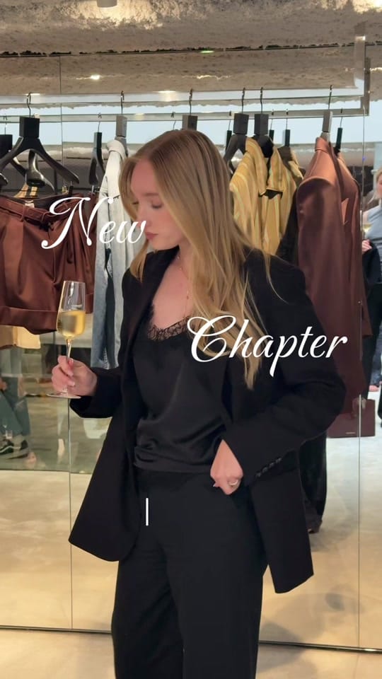 Post 3 by Iris on TikTok (video)