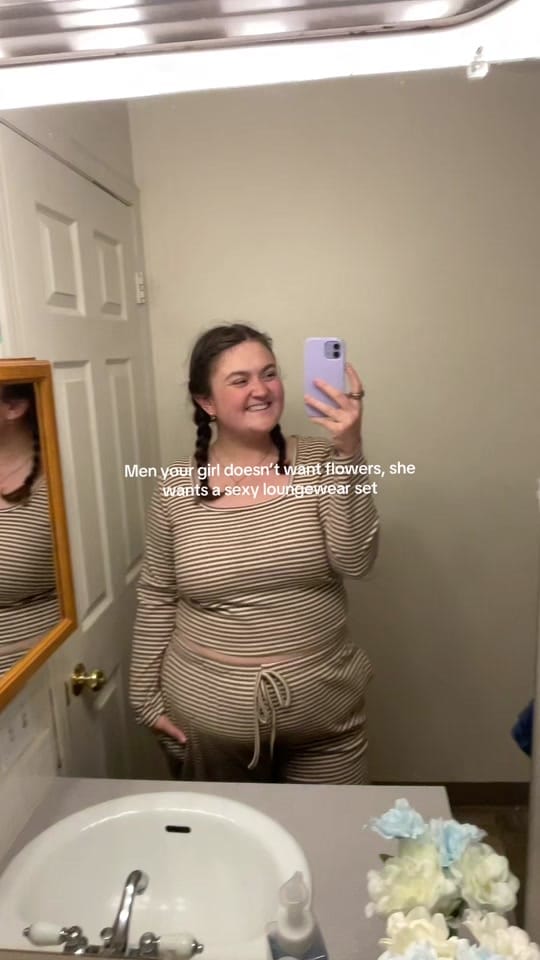 Post 3 by notashleylyons on TikTok (video)