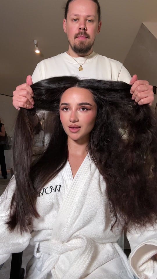 Post 1 by Maëva De moura on TikTok (video)