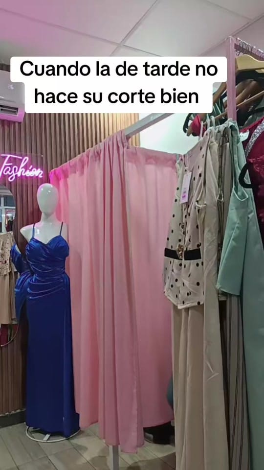 Post 7 by fashionmina on TikTok (video)