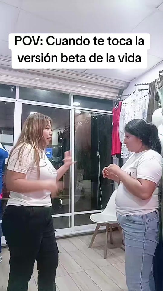 Post 5 by fashionmina on TikTok (video)