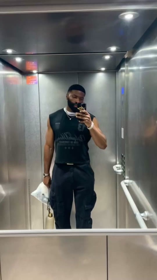 Post 1 by MUCHACALI on TikTok (video)
