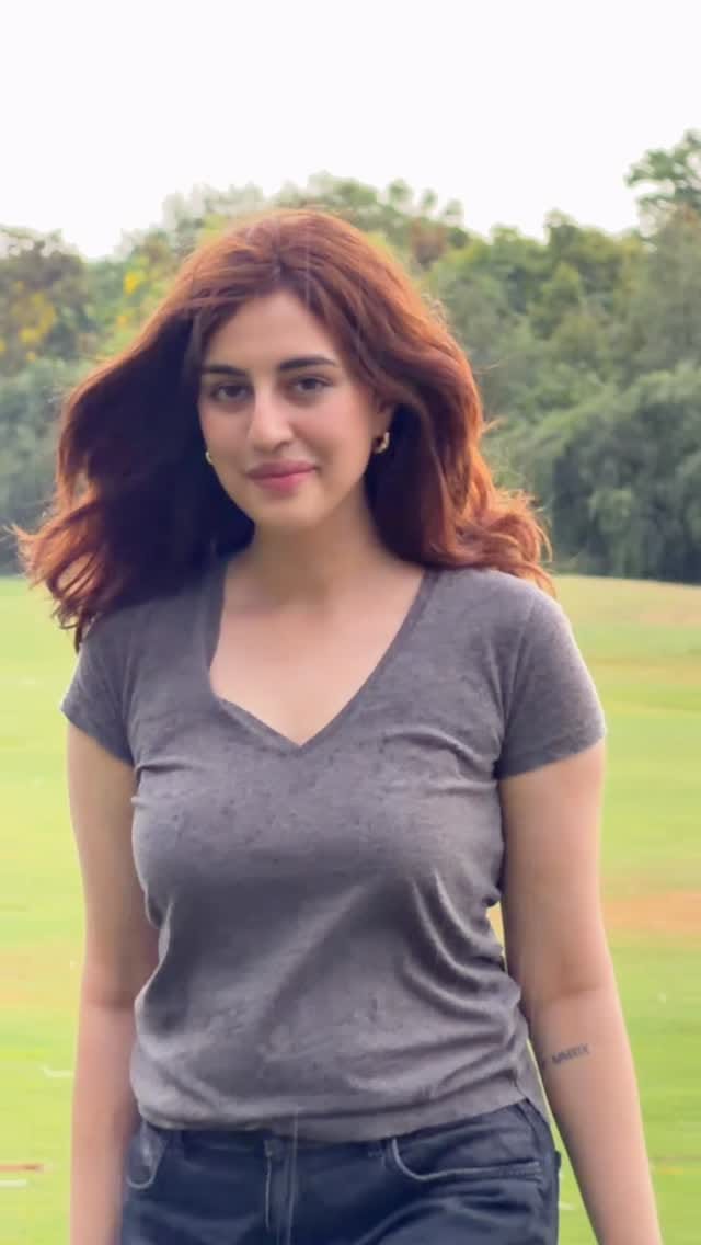 Post 4 by Samreen on Instagram (video)