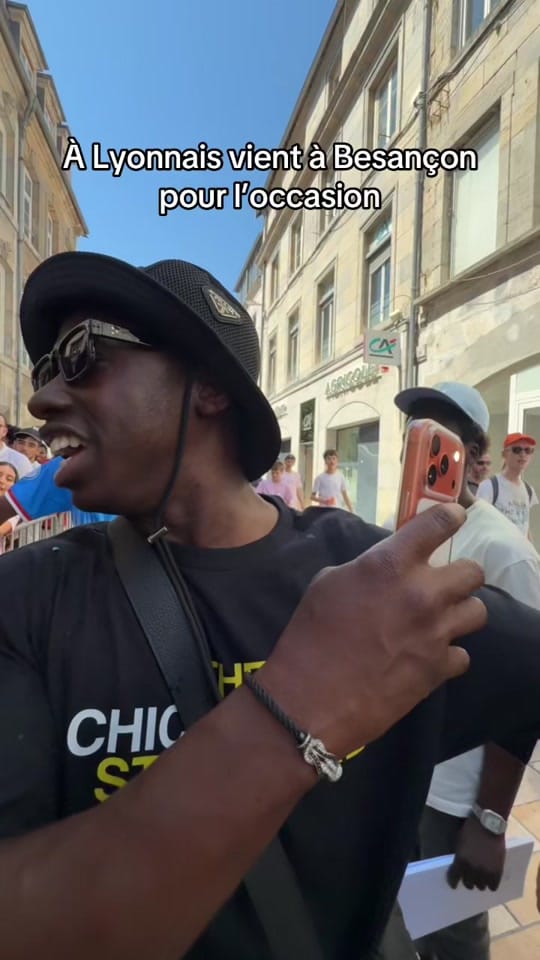 Post 2 by Chicken Street France on TikTok (video)