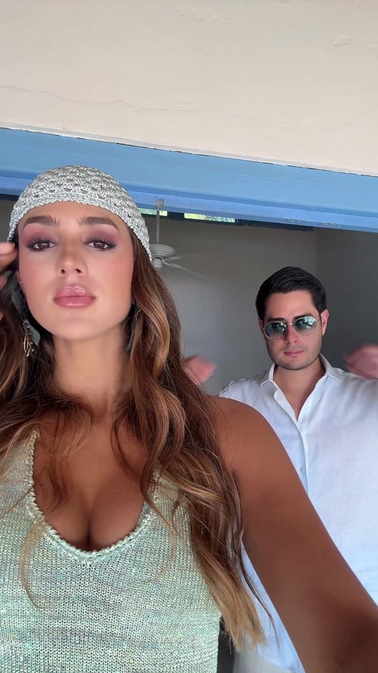 Post 10 by Valentina Lemos on TikTok (video)