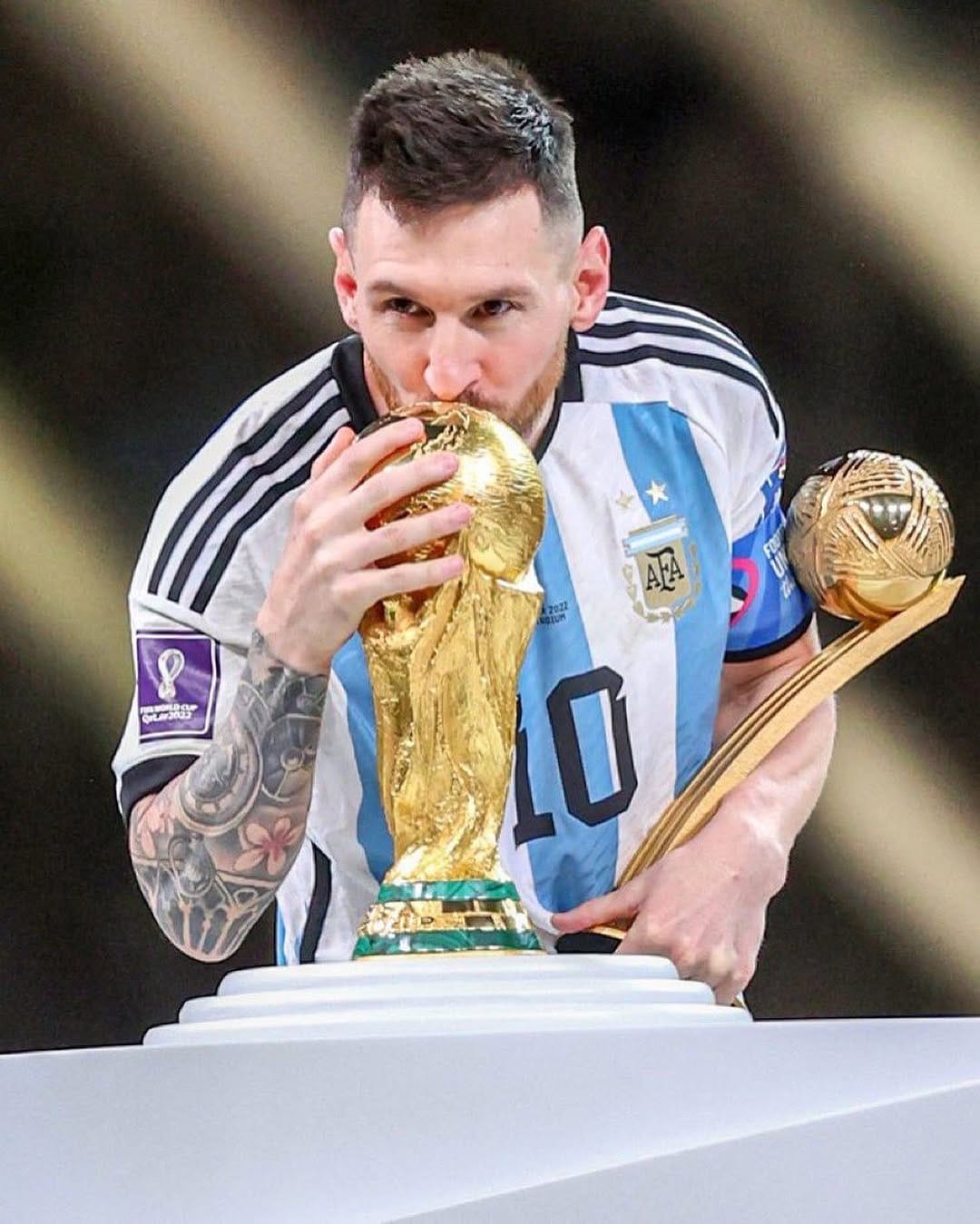 Post 10 by Leo Messi Club | Fan Page on Instagram (image)