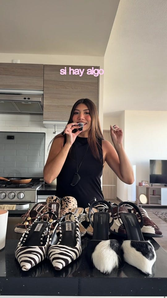 Post 1 by Daniela Serrano on TikTok (video)