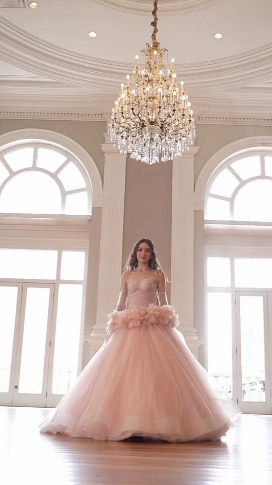 Post 5 by narciza severa on TikTok (video)
