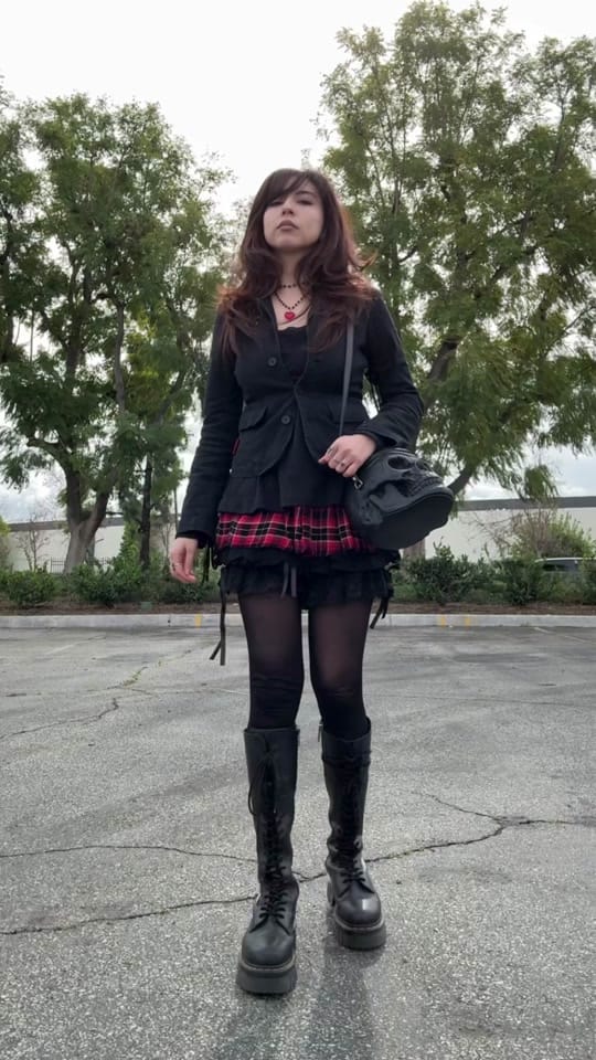 Post 3 by Ariam on TikTok (video)