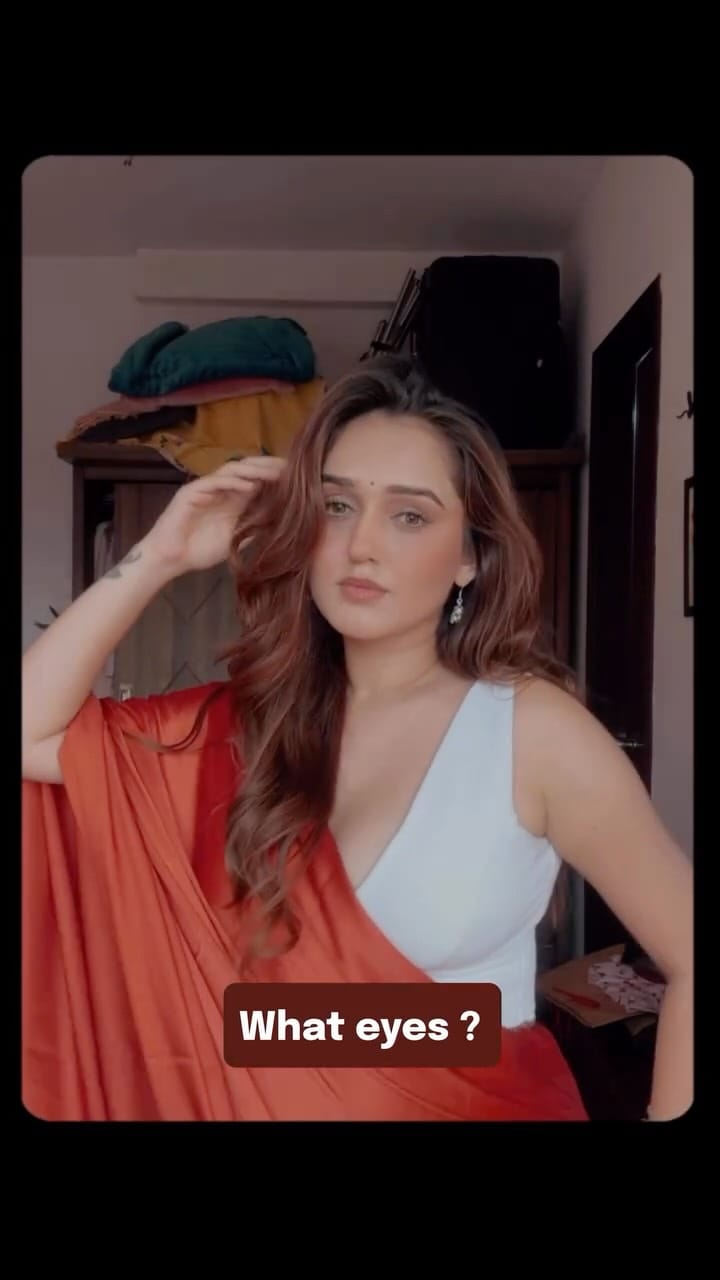 Post 3 by Tanya Sharma on Instagram (video)