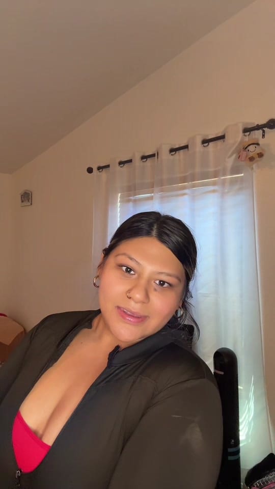 Post 3 by Pamela Leon on TikTok (video)