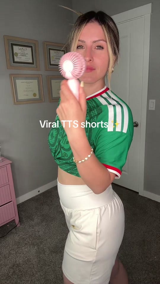 Post 4 by Lupita Llamas Cisner on TikTok (video)