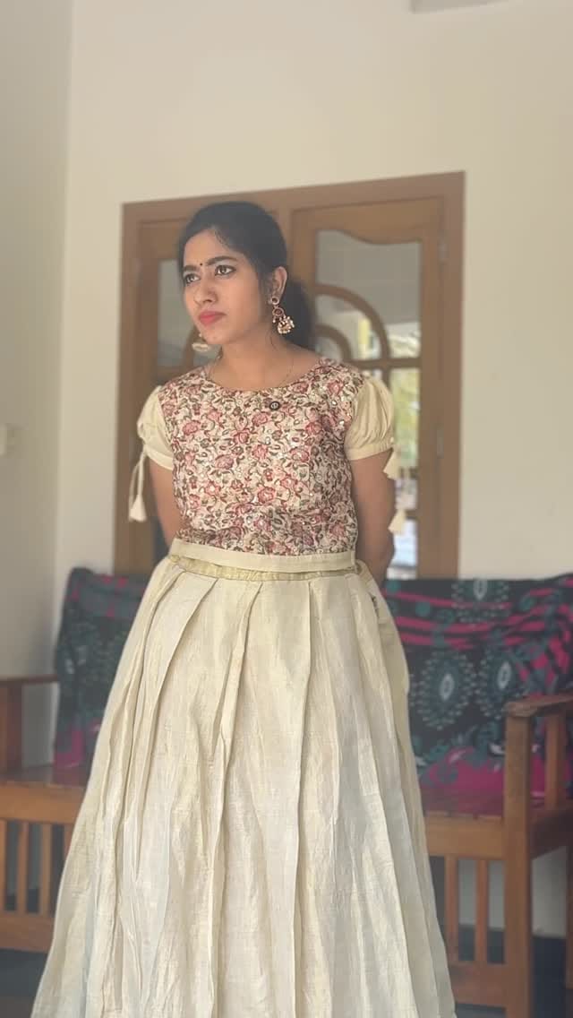 Post 9 by Gayathri devi✨kingini❤️ on Instagram (video)