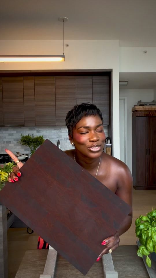 Post 1 by leoniebadge on TikTok (video)