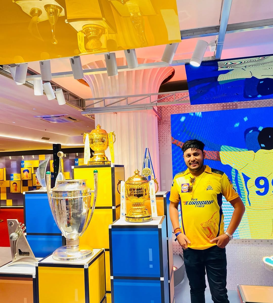 Post 8 by MS Dhoni Fans Club ❤ (110K) on Instagram (carousel)