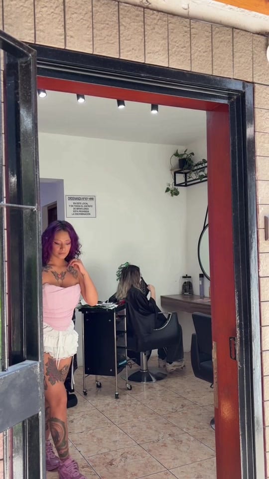 Post 7 by Kimy LQ on TikTok (video)