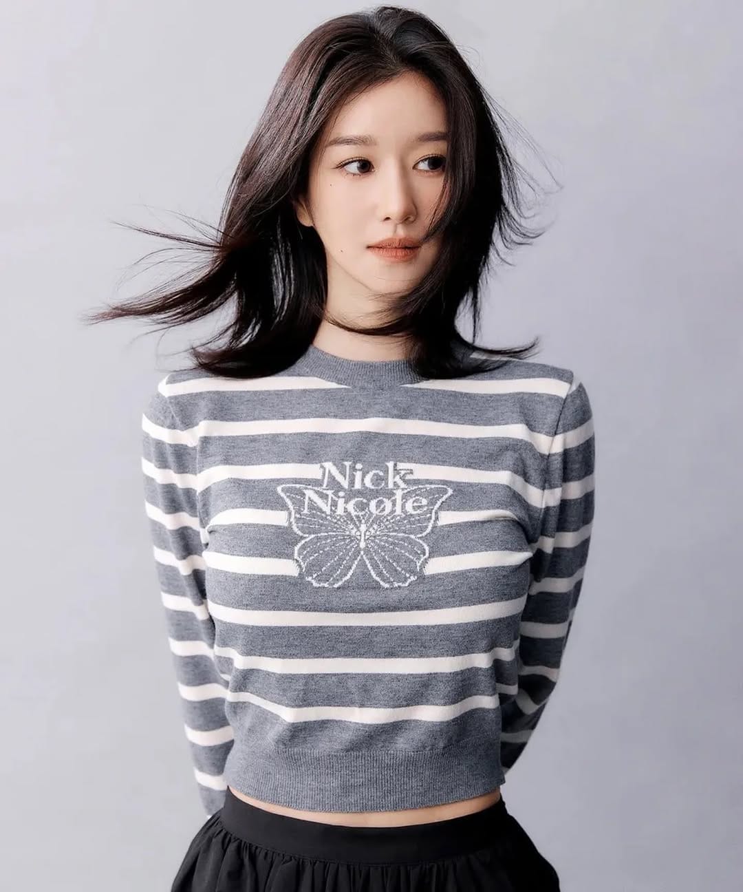 Post 3 by Seo Yea Ji (서예지) on Instagram (carousel)
