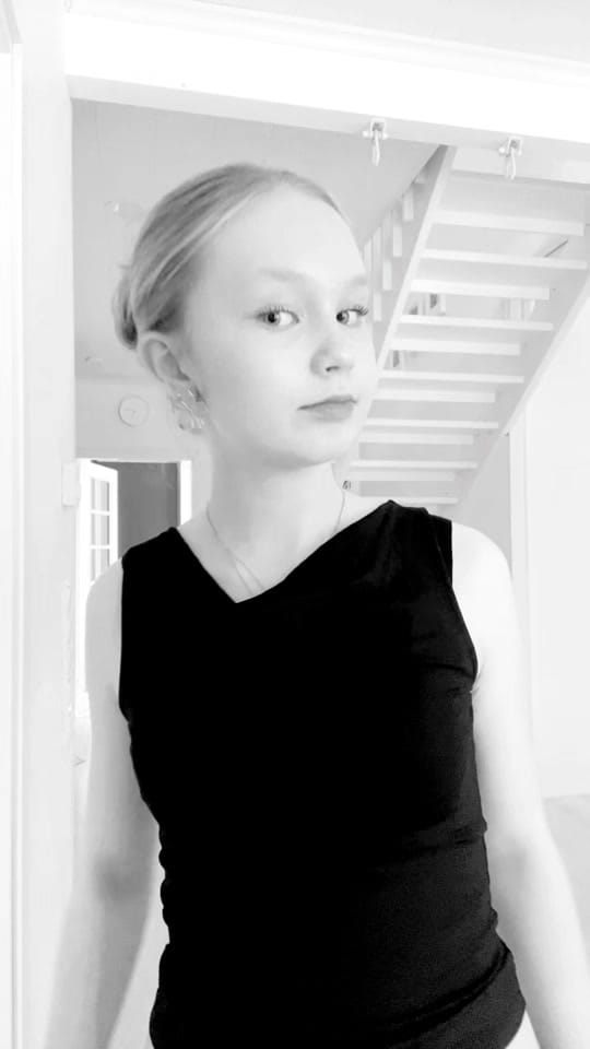 Post 8 by eleonoora on TikTok (video)