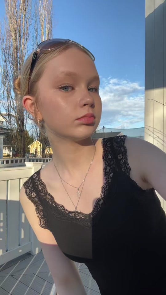 Post 7 by eleonoora on TikTok (video)