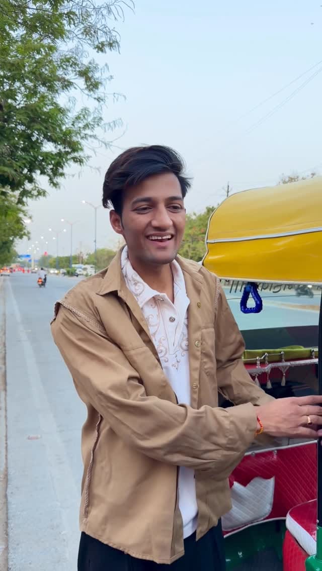 Post 5 by Bobby Chourasiya on Instagram (video)