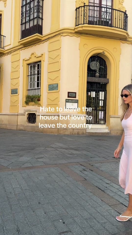 Post 2 by Paige Lorentzen on TikTok (video)