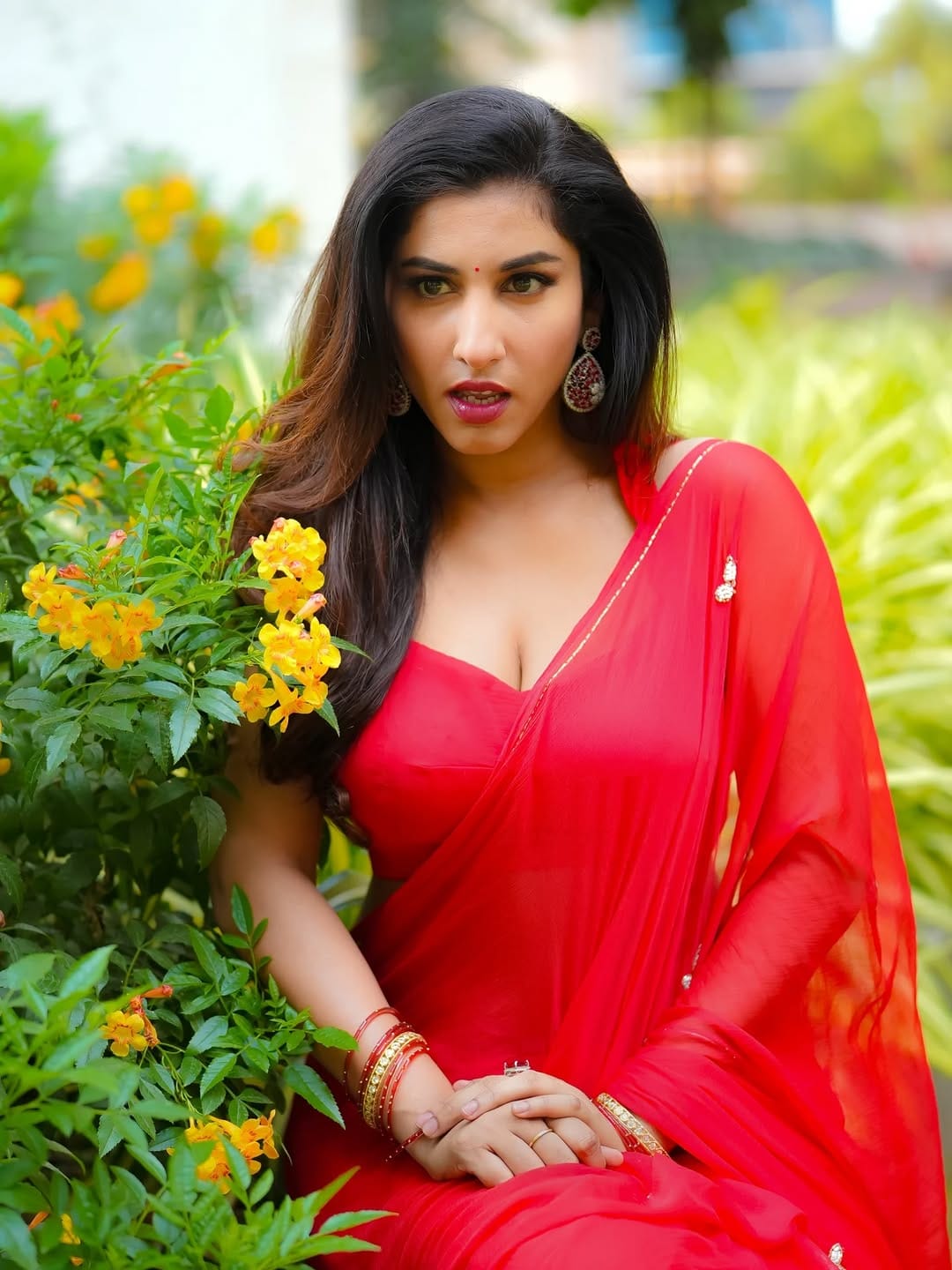 Post 4 by Vishnu Priya Bhimeneni on Instagram (carousel)