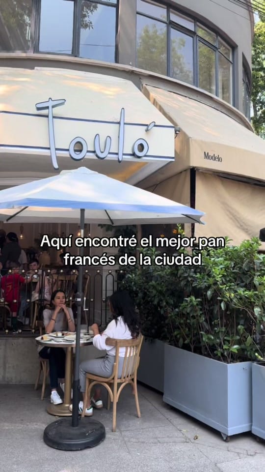 Post 10 by Melina Cid on TikTok (video)