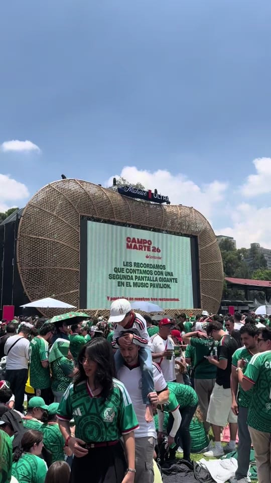 Post 3 by Melina Cid on TikTok (video)