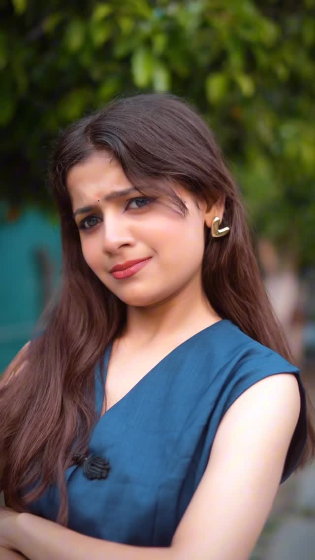 Post 4 by Vaishnavi Seth on Instagram (video)