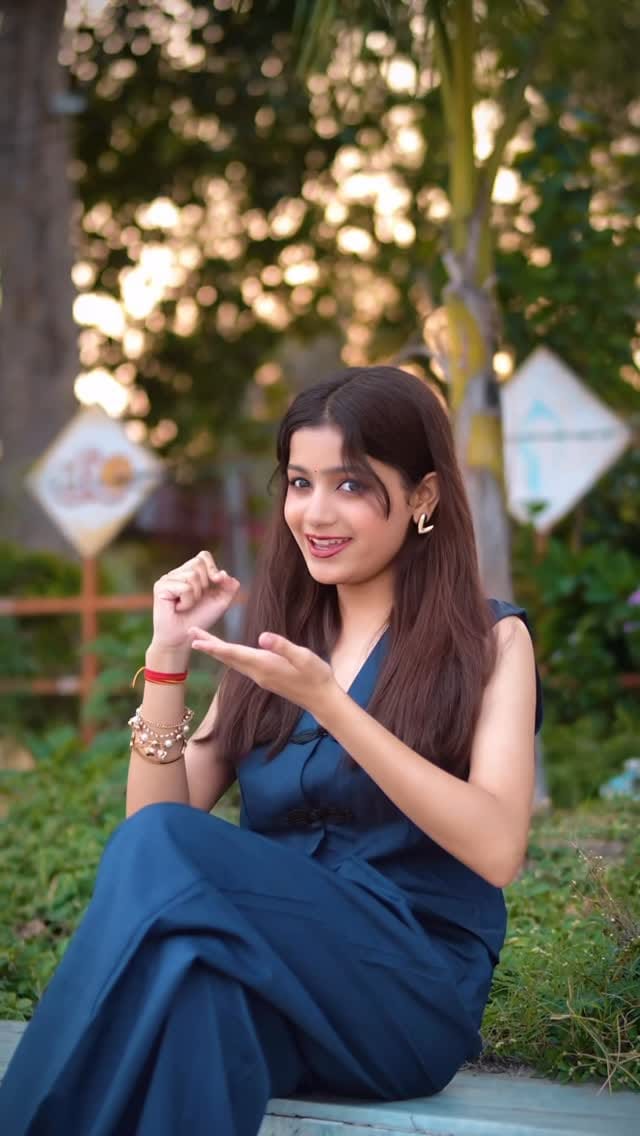 Post 1 by Vaishnavi Seth on Instagram (video)