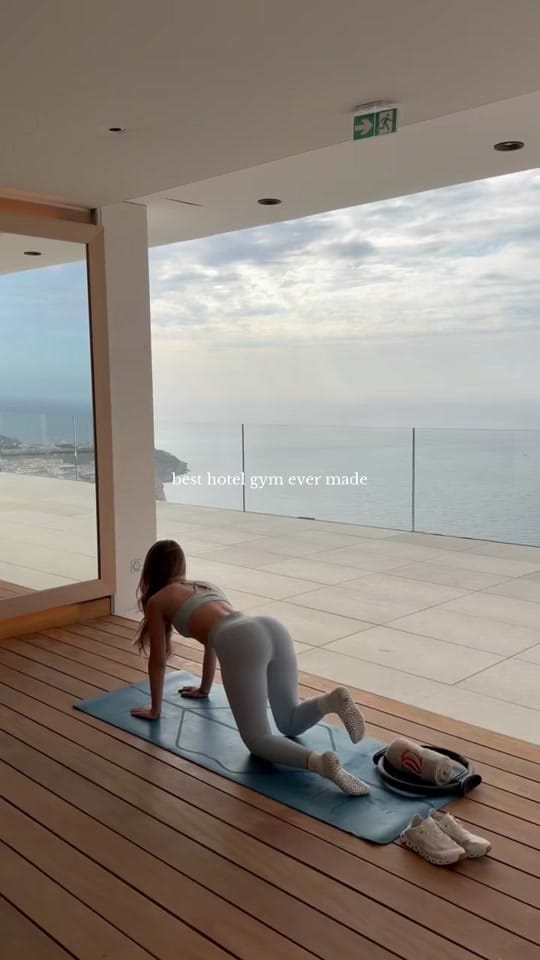 Post 3 by Kenzie Kay on TikTok (video)