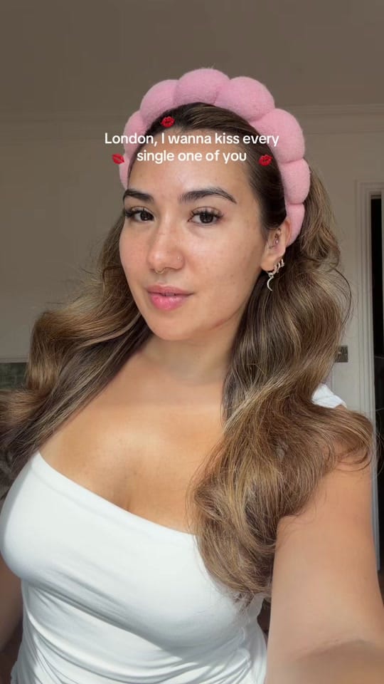 Post 2 by holly 🧚‍♀️ on TikTok (video)