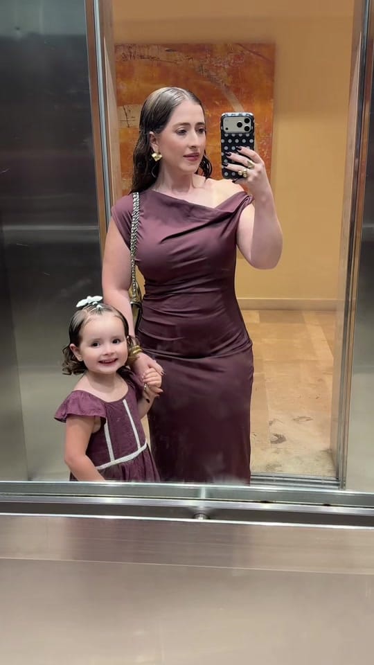 Post 4 by Ivette Campos on TikTok (video)