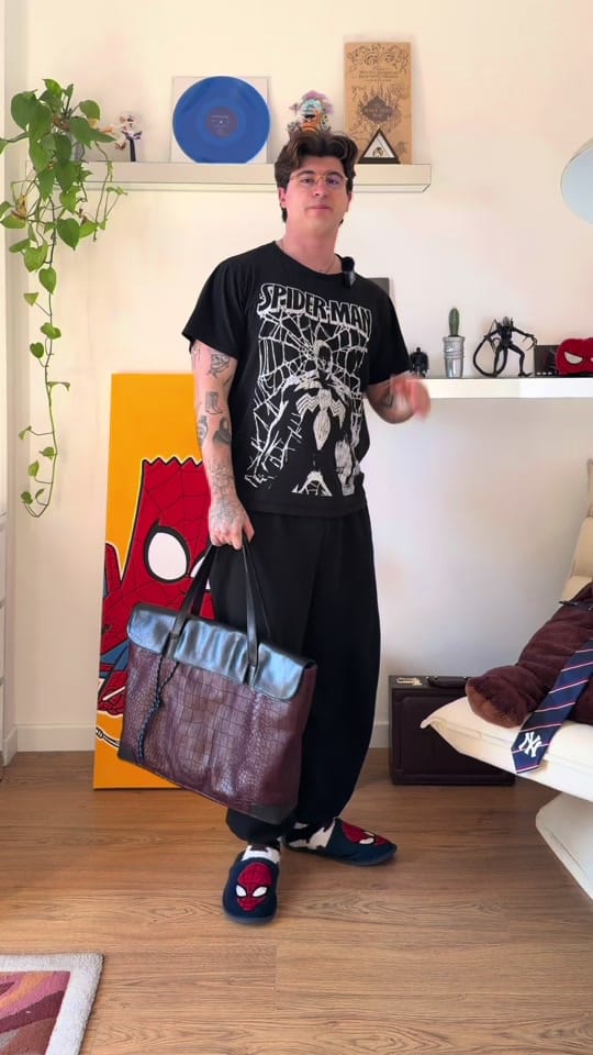 Post 8 by Leo on TikTok (video)
