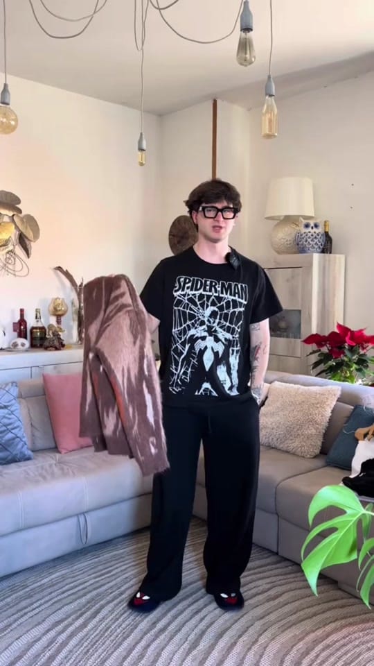 Post 7 by Leo on TikTok (video)