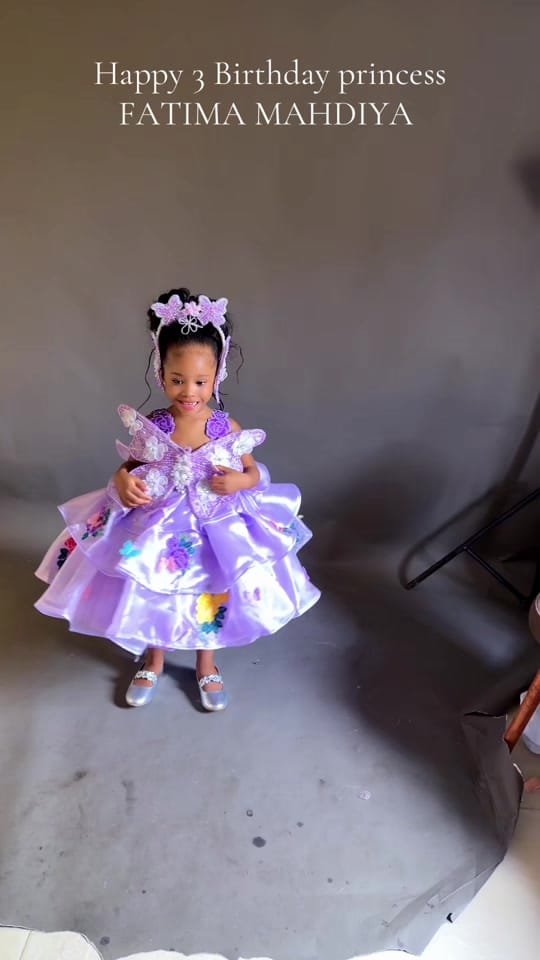 Post 4 by HMk designs on TikTok (video)