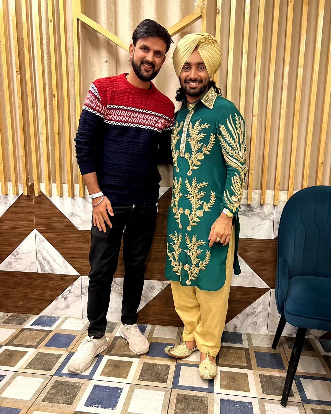 Post 9 by SUFIYANA SARTAAJ FAN PAGE on Instagram (image)