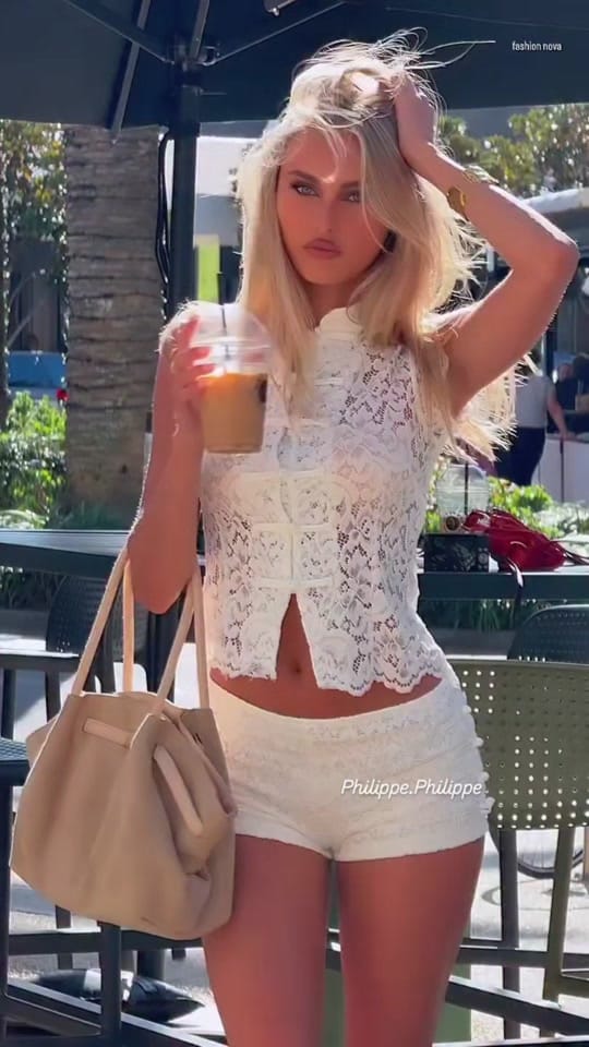 Post 2 by Philippe Philippe on TikTok (video)
