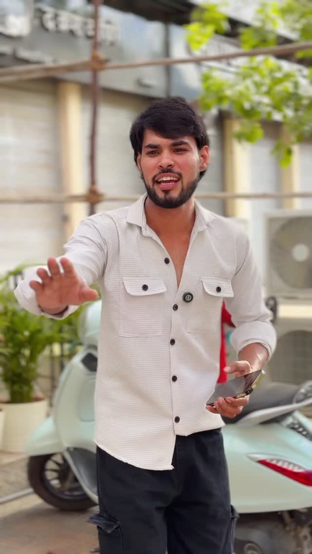 Post 6 by Sameer Khan on Instagram (video)