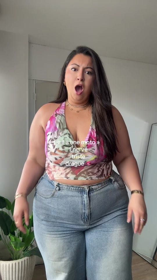 Post 10 by PAPI💋 on TikTok (video)