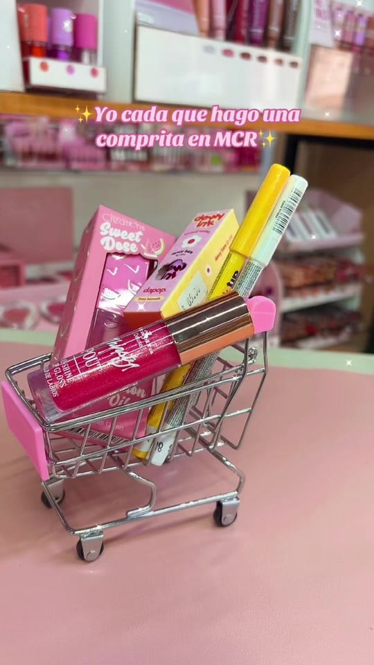 Post 5 by MCR accessories 👑 on TikTok (video)