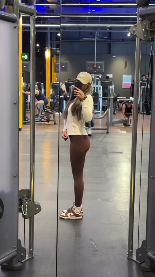 Post 10 by aleealvarezx on TikTok (video)