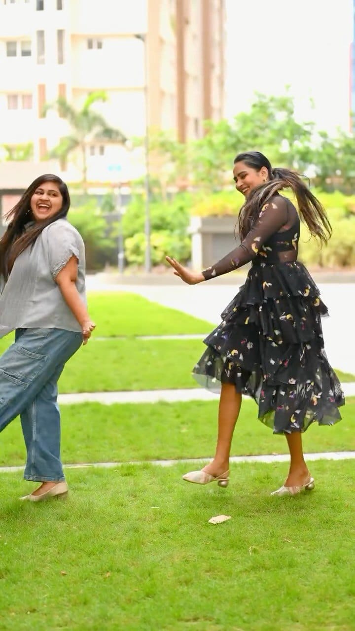 Post 2 by Himaja Mallireddy on Instagram (video)