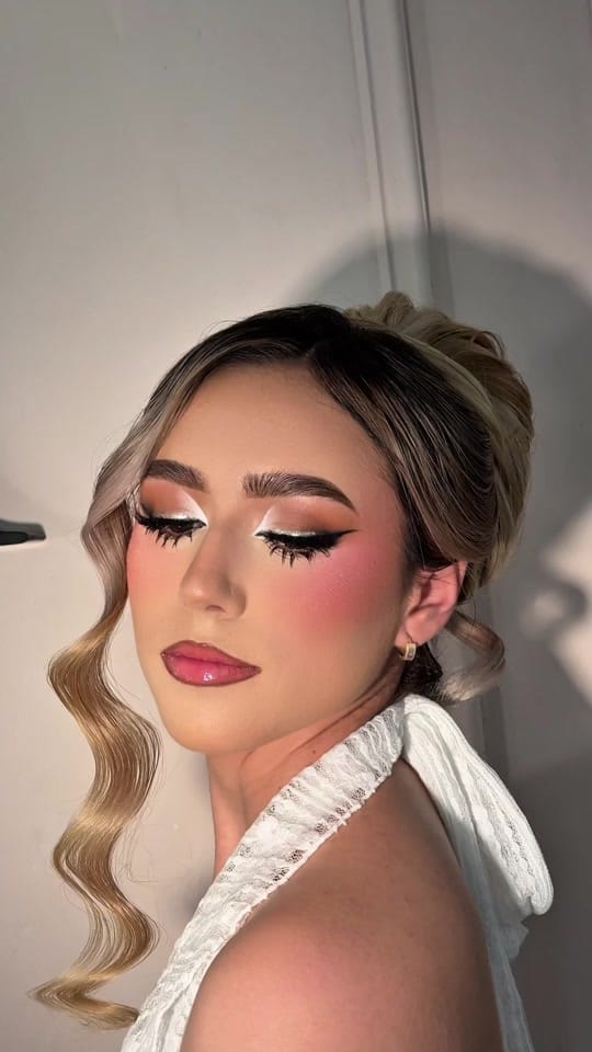 Post 6 by Perla Rodriguez on TikTok (video)