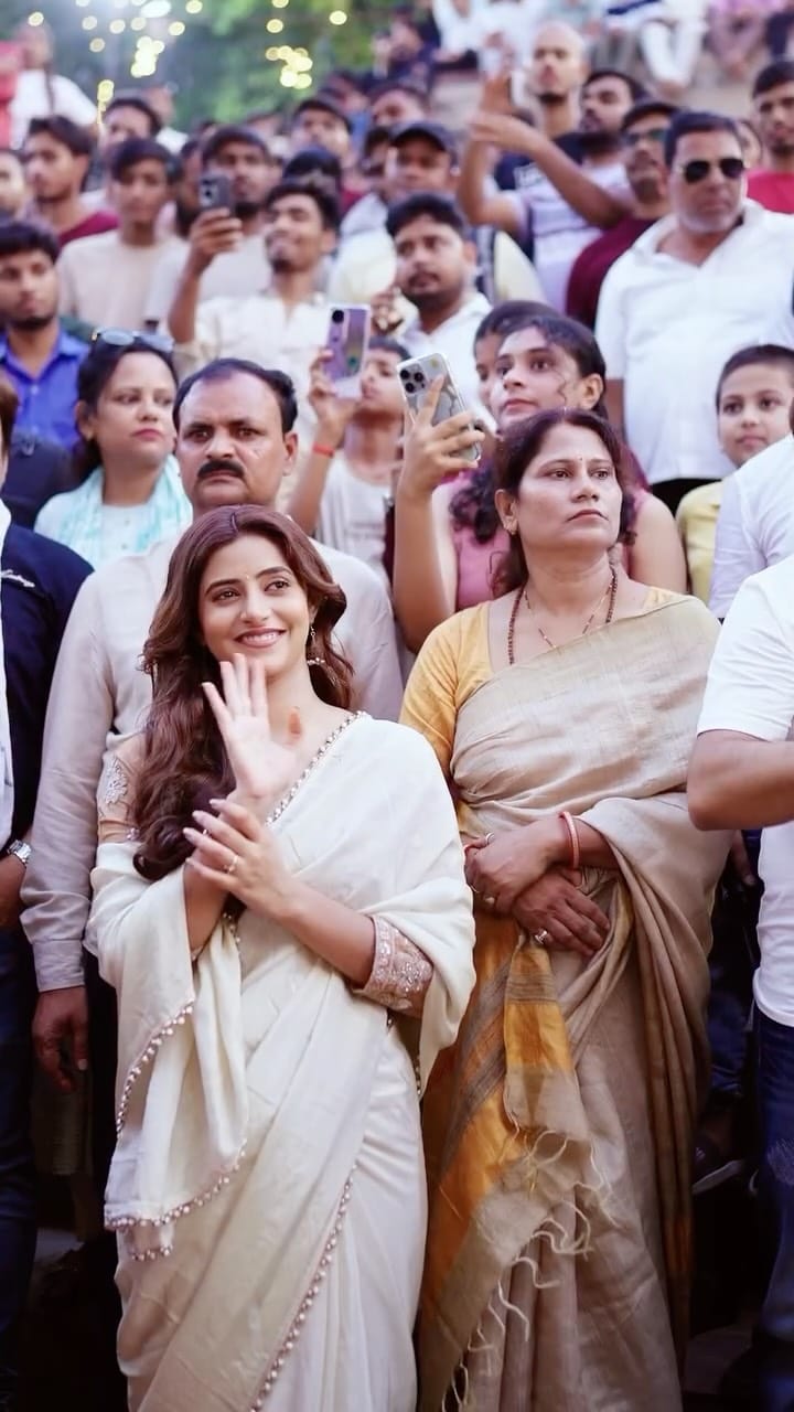 Post 5 by Sanchita Bashu on Instagram (video)