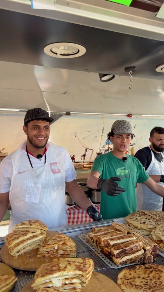 Post 6 by Le Guide Mahmoud on TikTok (video)